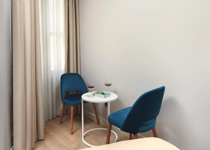 Ess Ξενοδοχείο