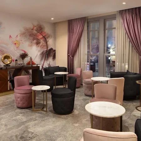 Ess Hotel