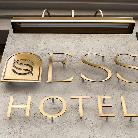 Ess *