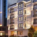 Ess Hotel
